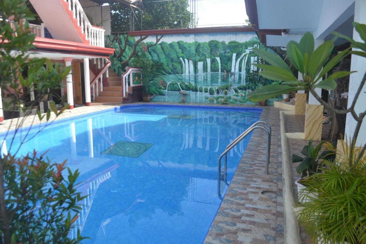 Villa Prescilla Dumaguete City Exteriör bild