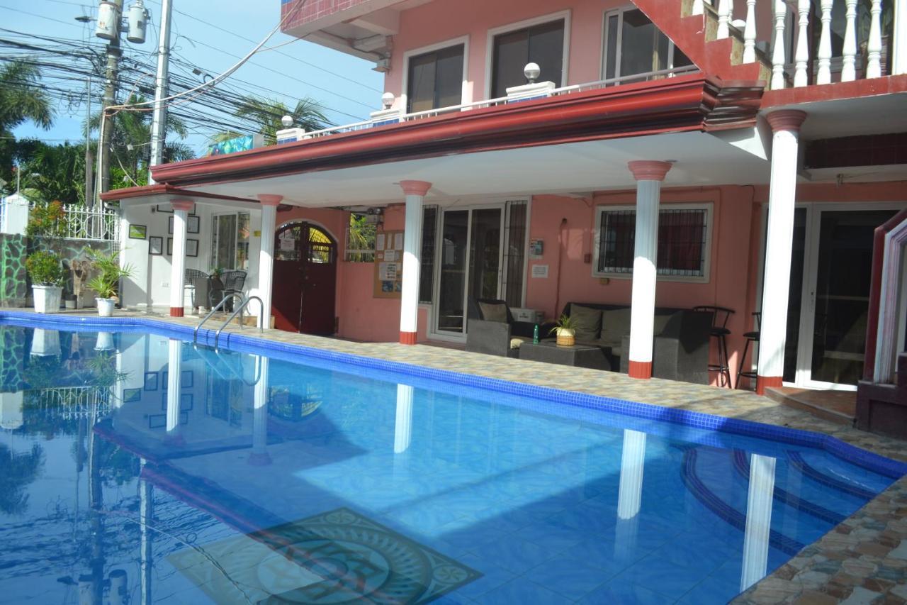 Villa Prescilla Dumaguete City Exteriör bild