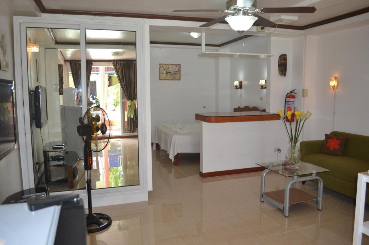 Villa Prescilla Dumaguete City Exteriör bild